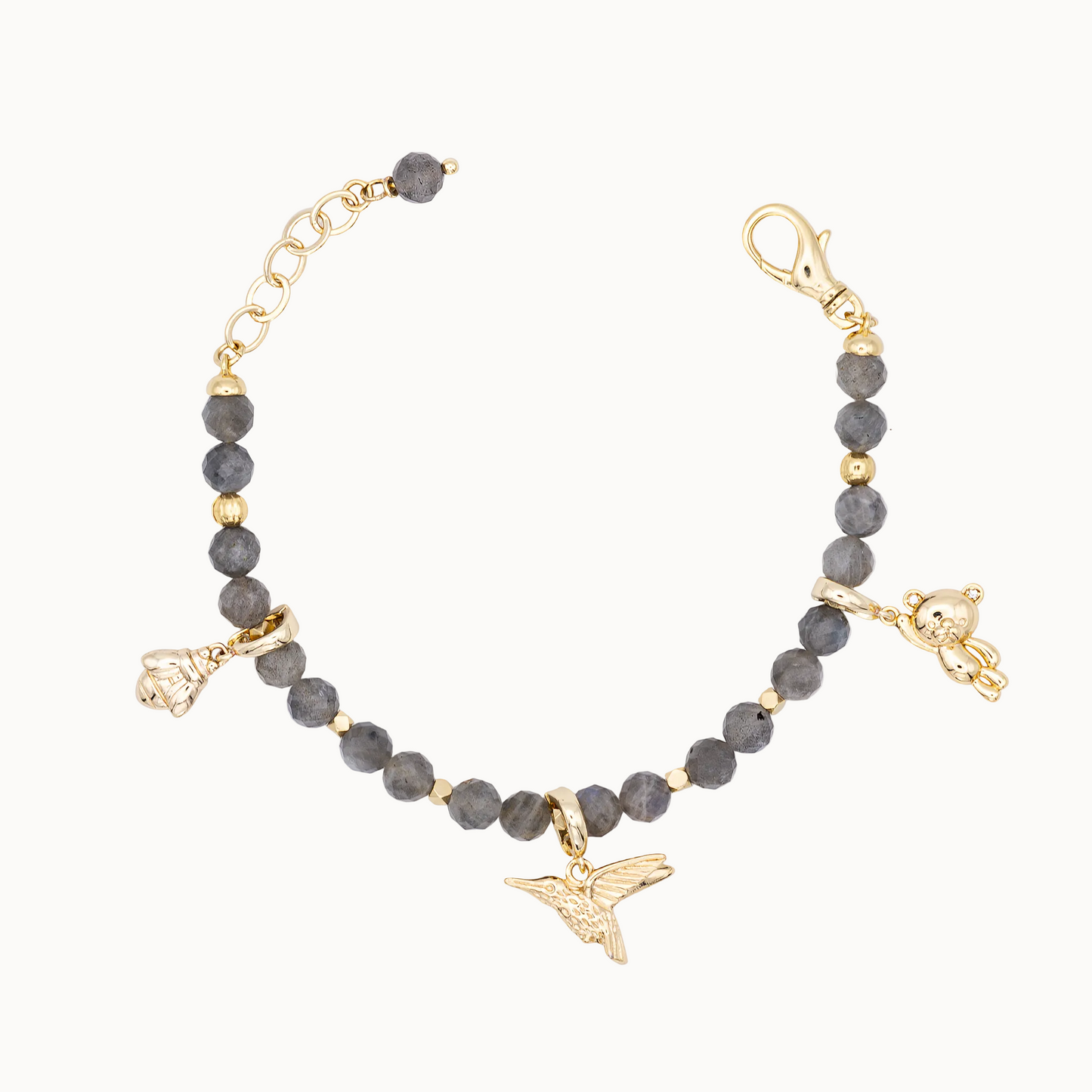 Steinperlenarmband Steinperlen anthrazit mit Charms Stylingbeispiel – modularer Schmuck MAVEMO Elements